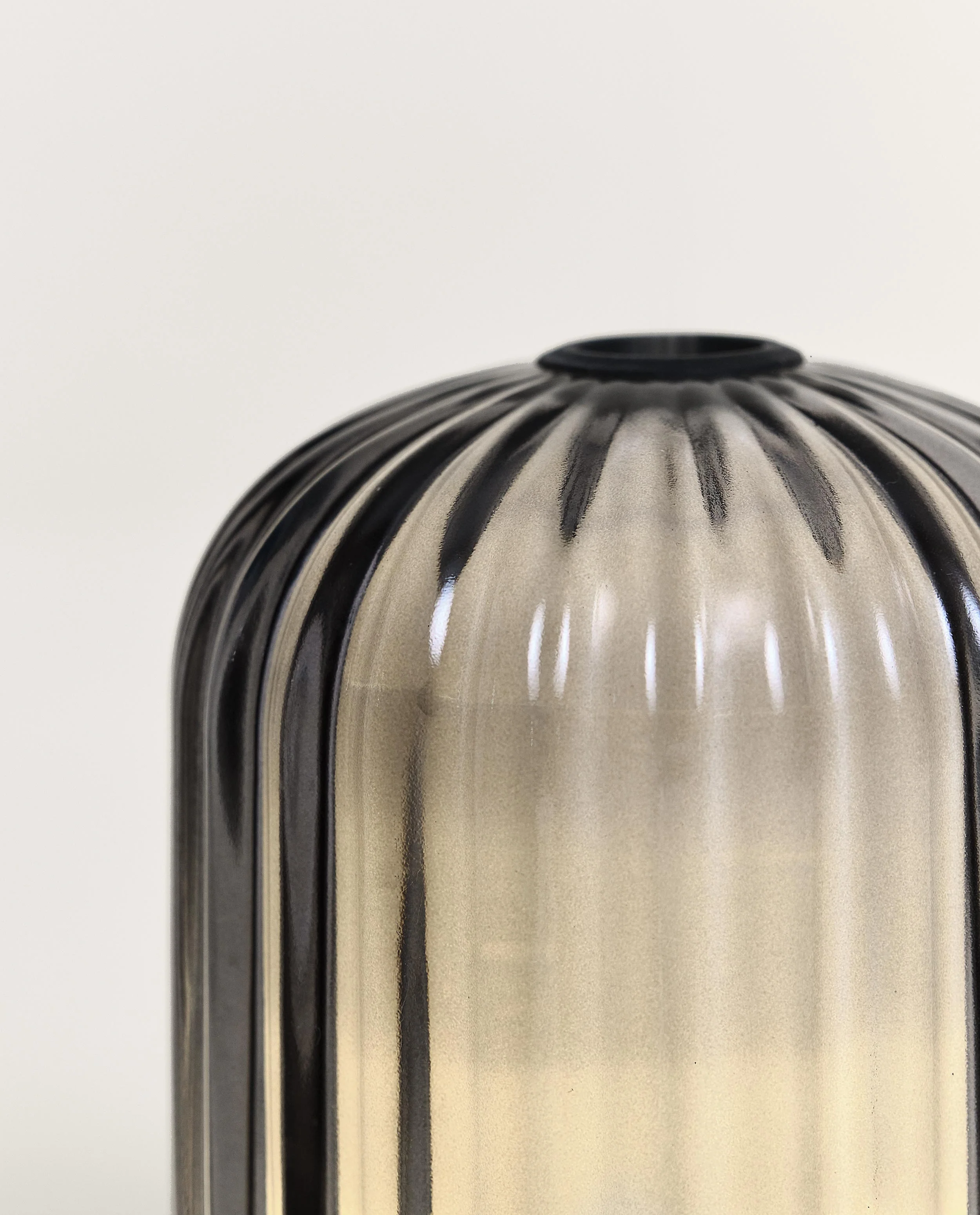 Black Cannelo Mist Diffuser - Image 3