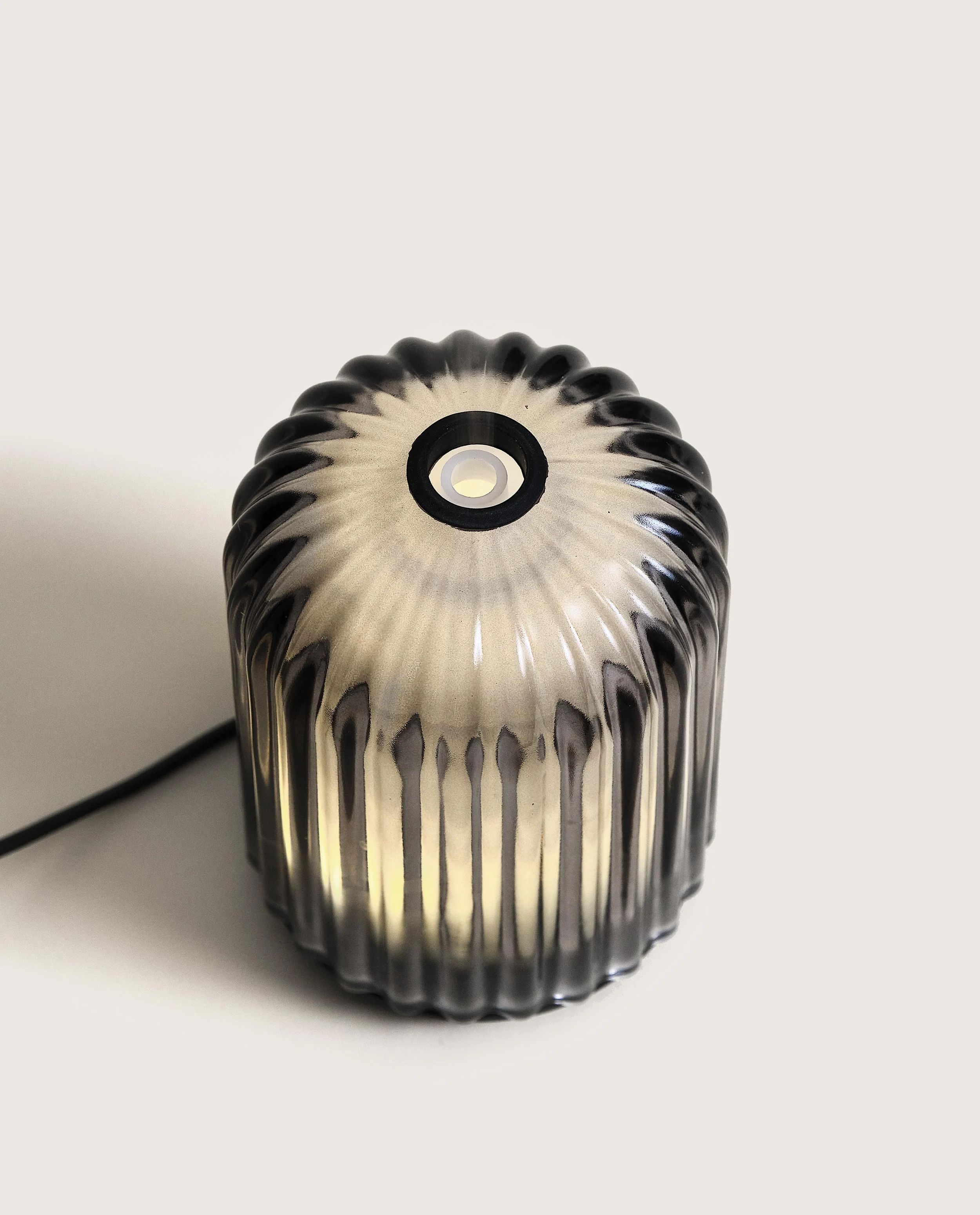 Black Cannelo Mist Diffuser - Image 4