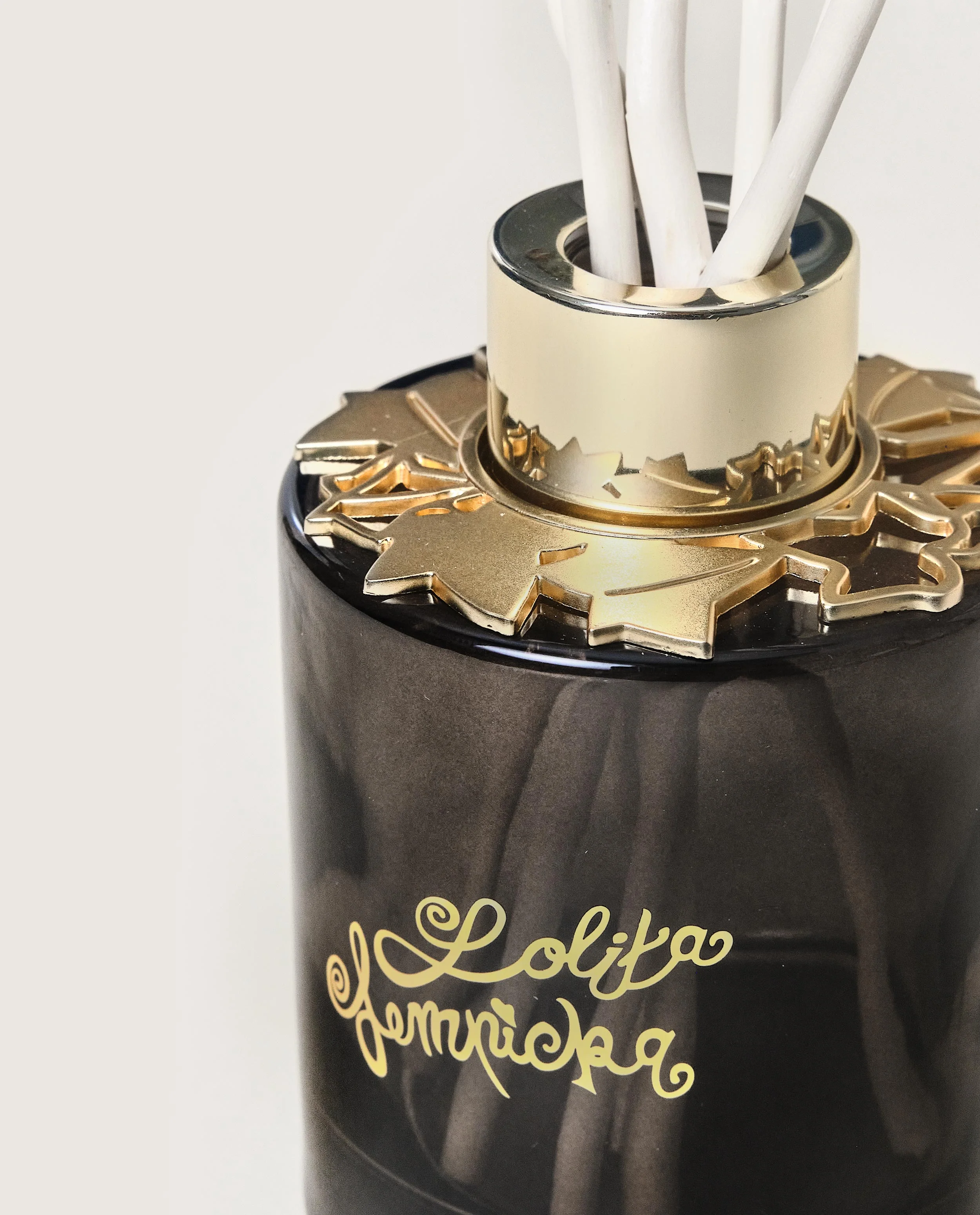 Black Edition Lolita Lempicka Bijou Scented Bouquet - Image 3
