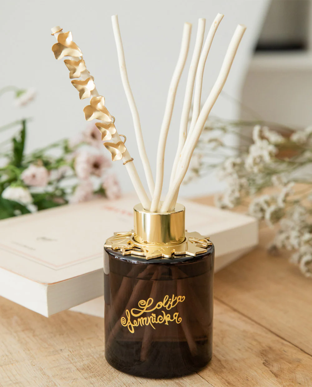 Black Edition Lolita Lempicka Bijou Scented Bouquet - Image 6