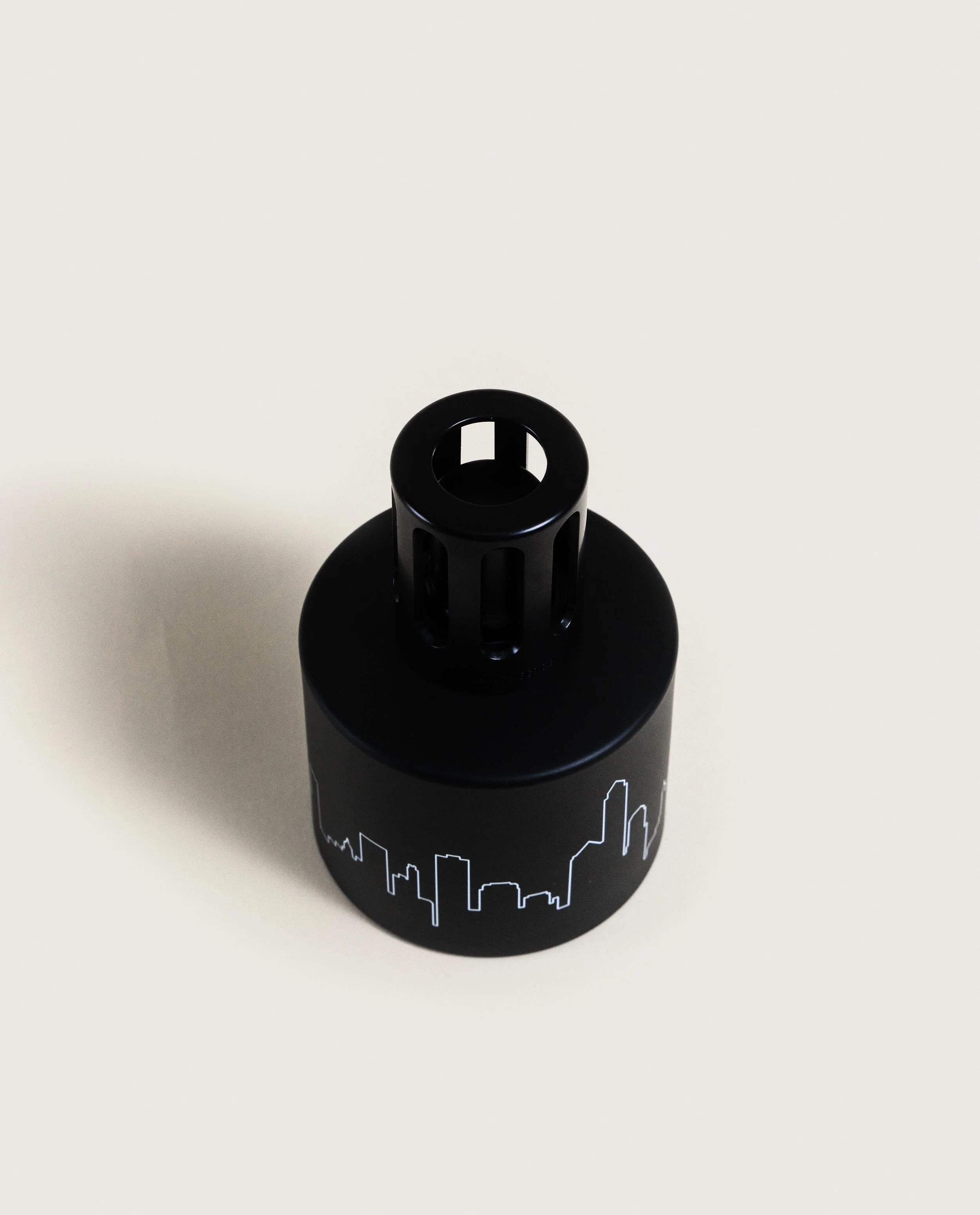 Black Skyline Lamp Berger Gift Pack - Image 4