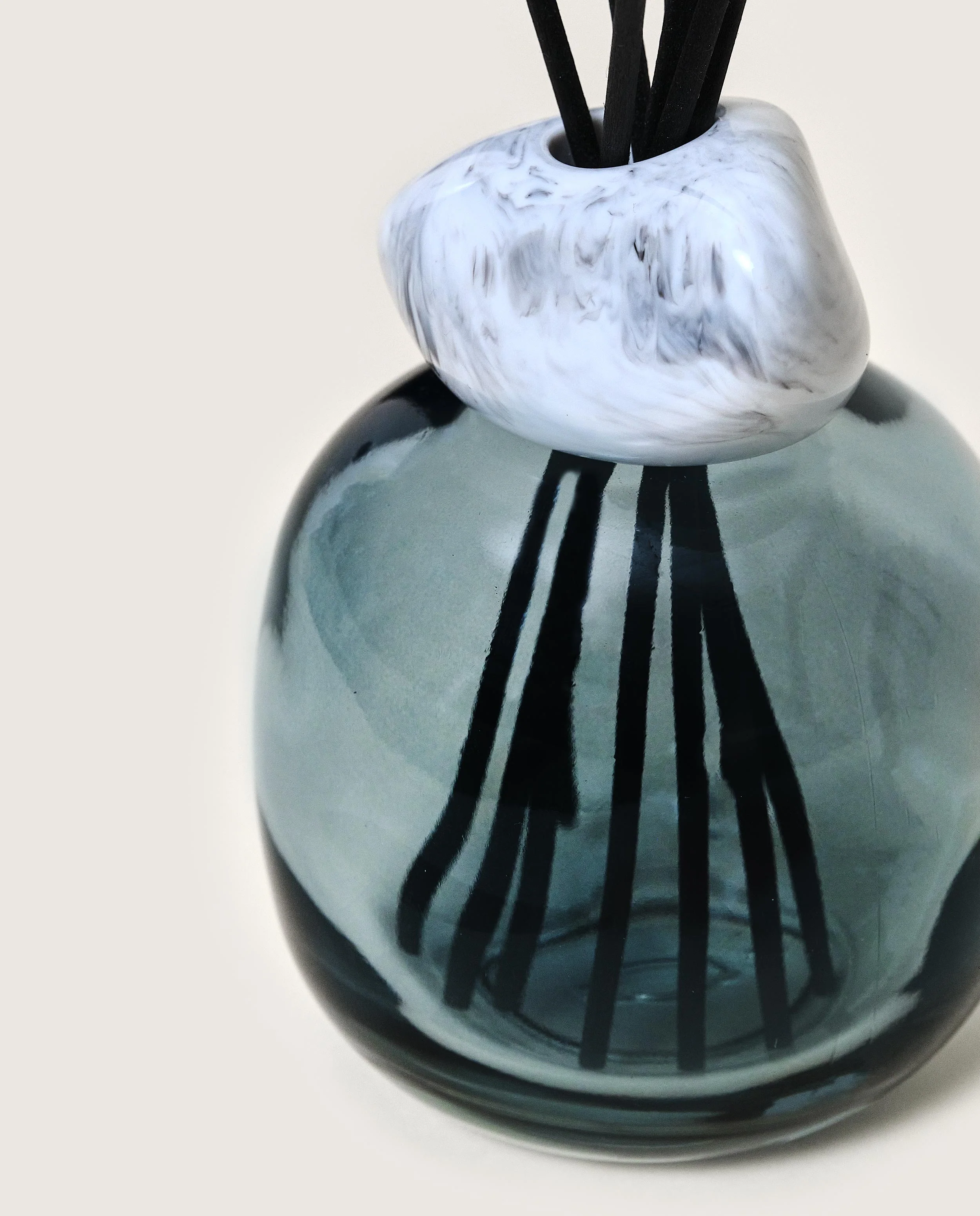Pure White Tea Mineral Scented Bouquet - Image 3