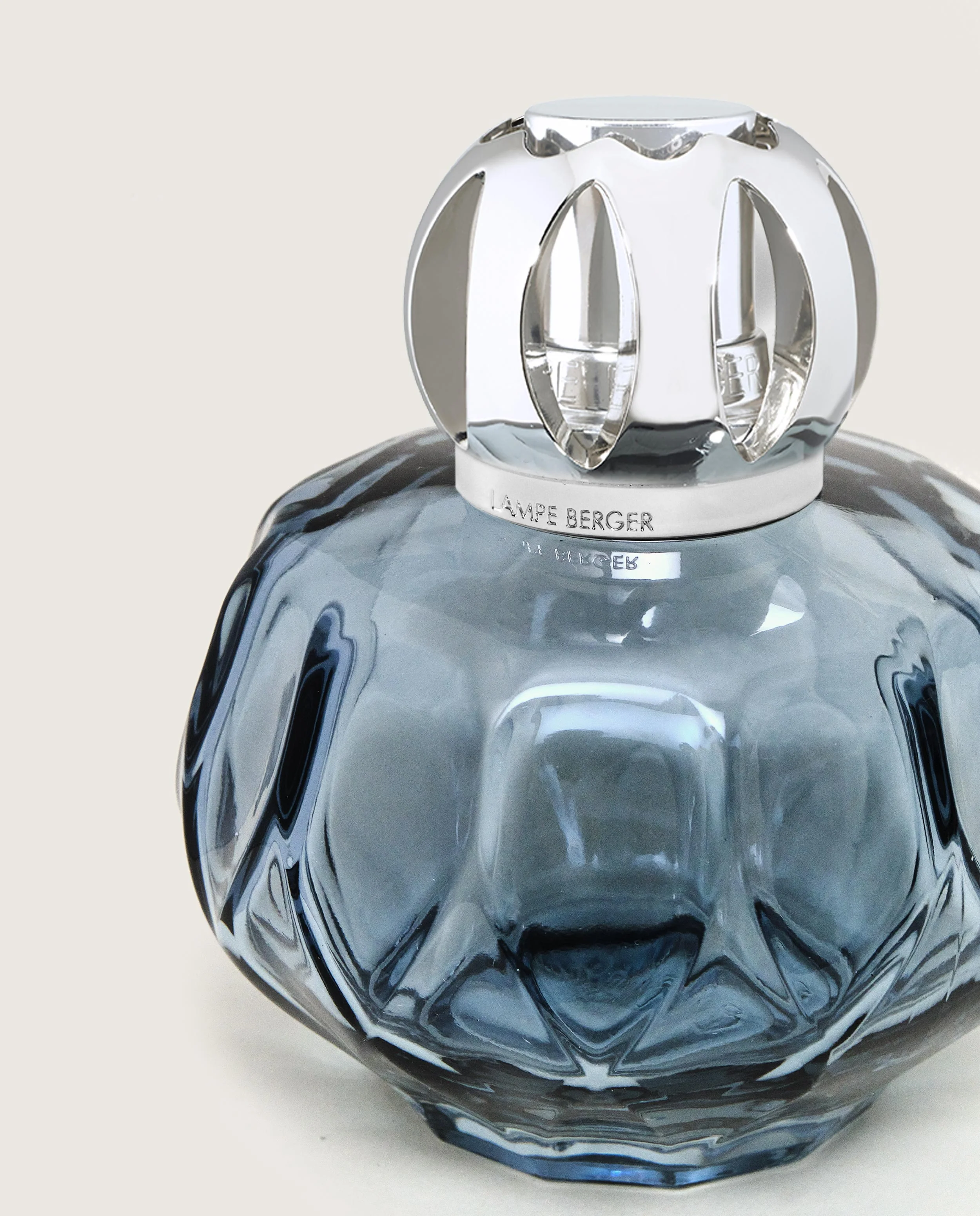 Blue Rosalie Lamp Berger Gift Pack - Image 3