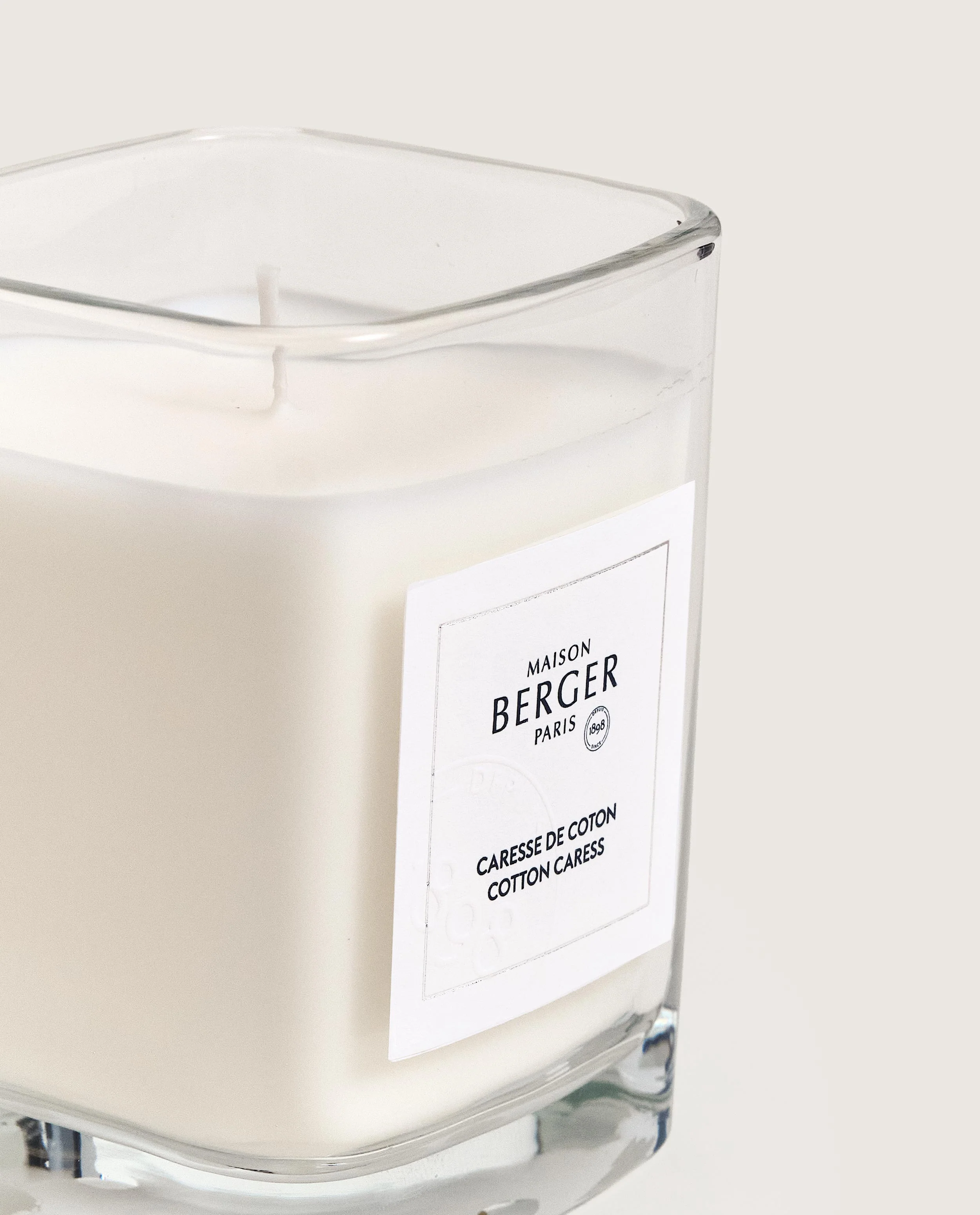 Cotton Caress Scented Candle - Image 2