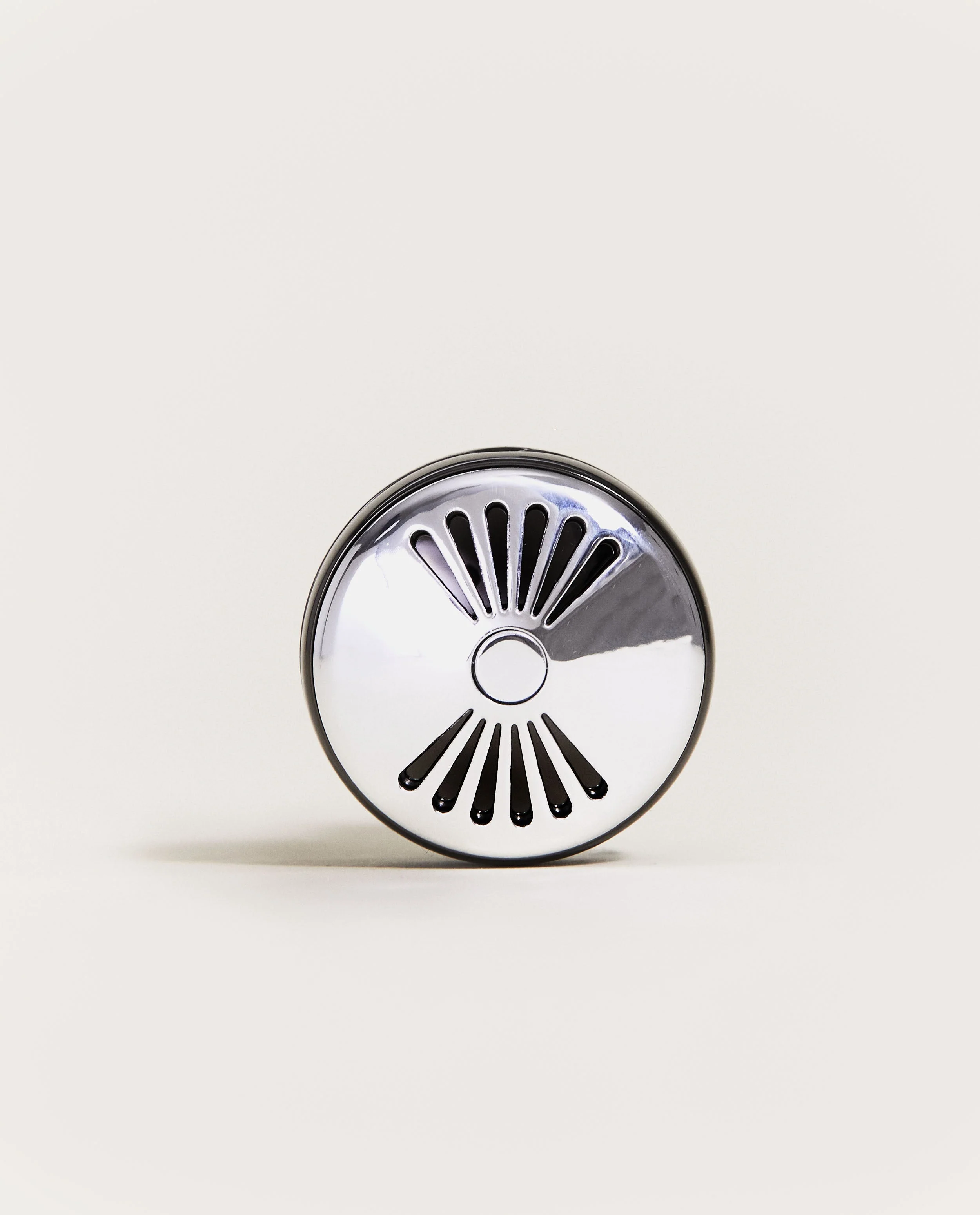 Flash adjustable Car Clip Diffuser - Image 3