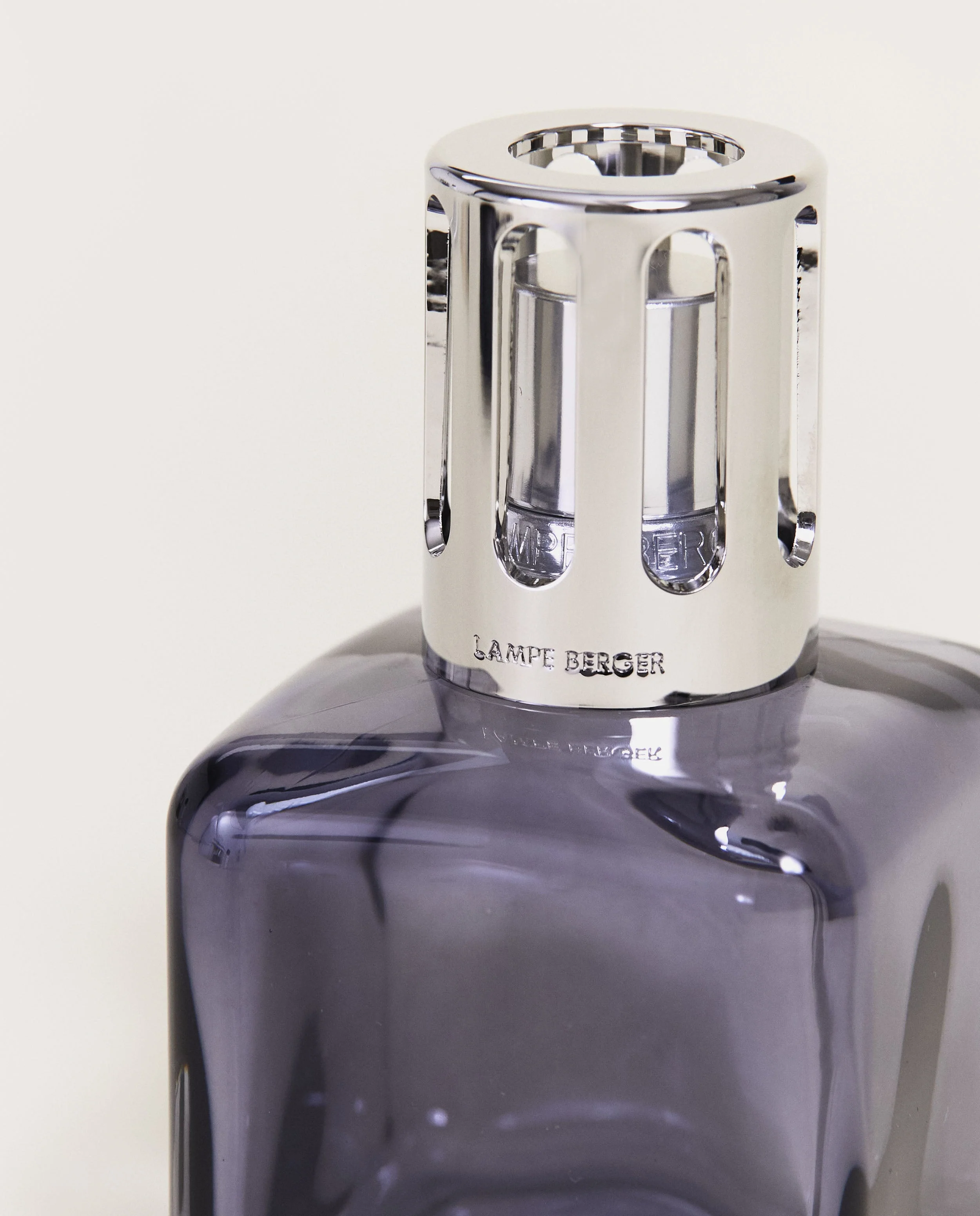 Grey Ice Cube Lamp Berger Gift Pack - Image 3