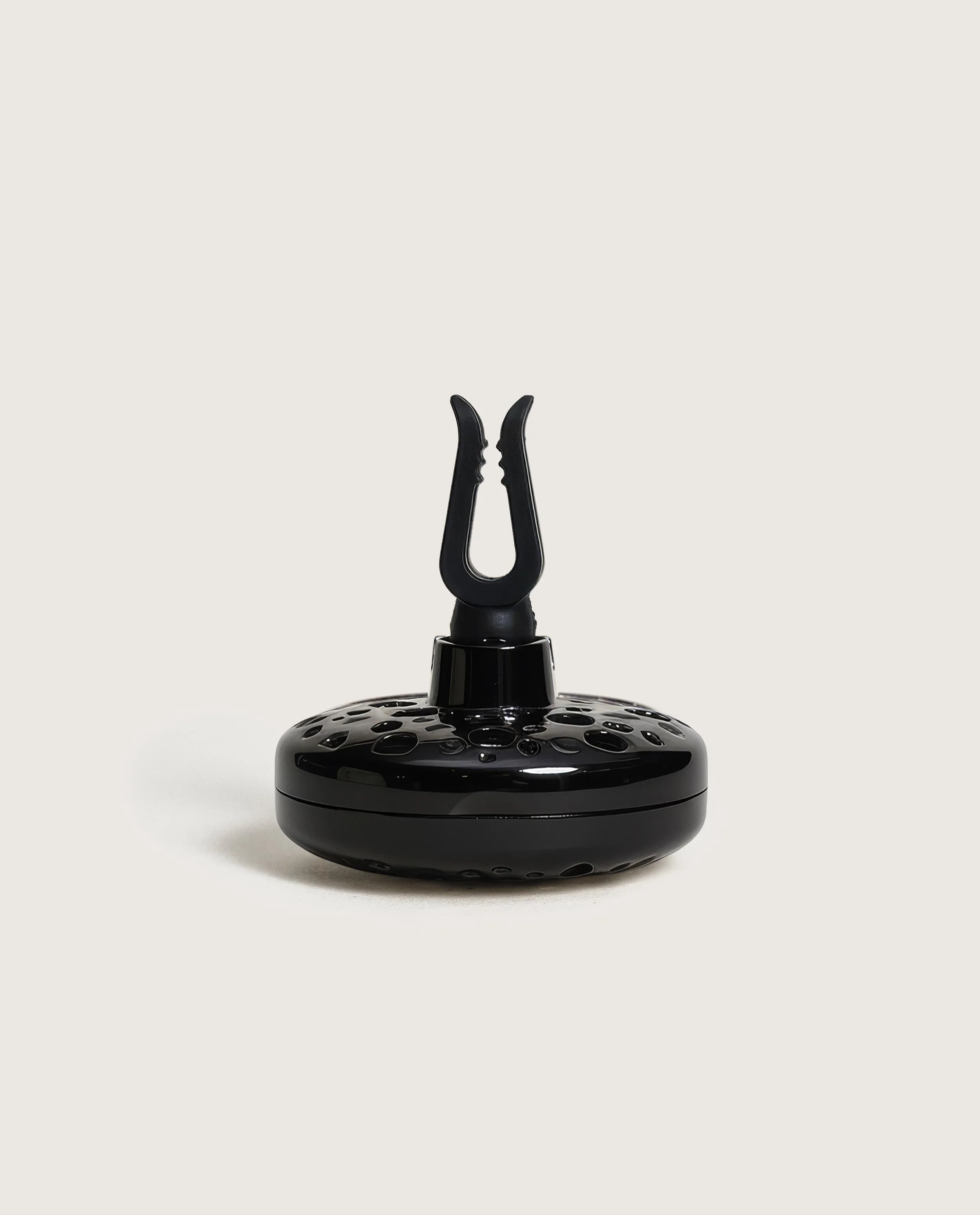 Little Treasures Ophelia Gift Pack Silver/Gun Metal car diffuser & key rings - Image 4