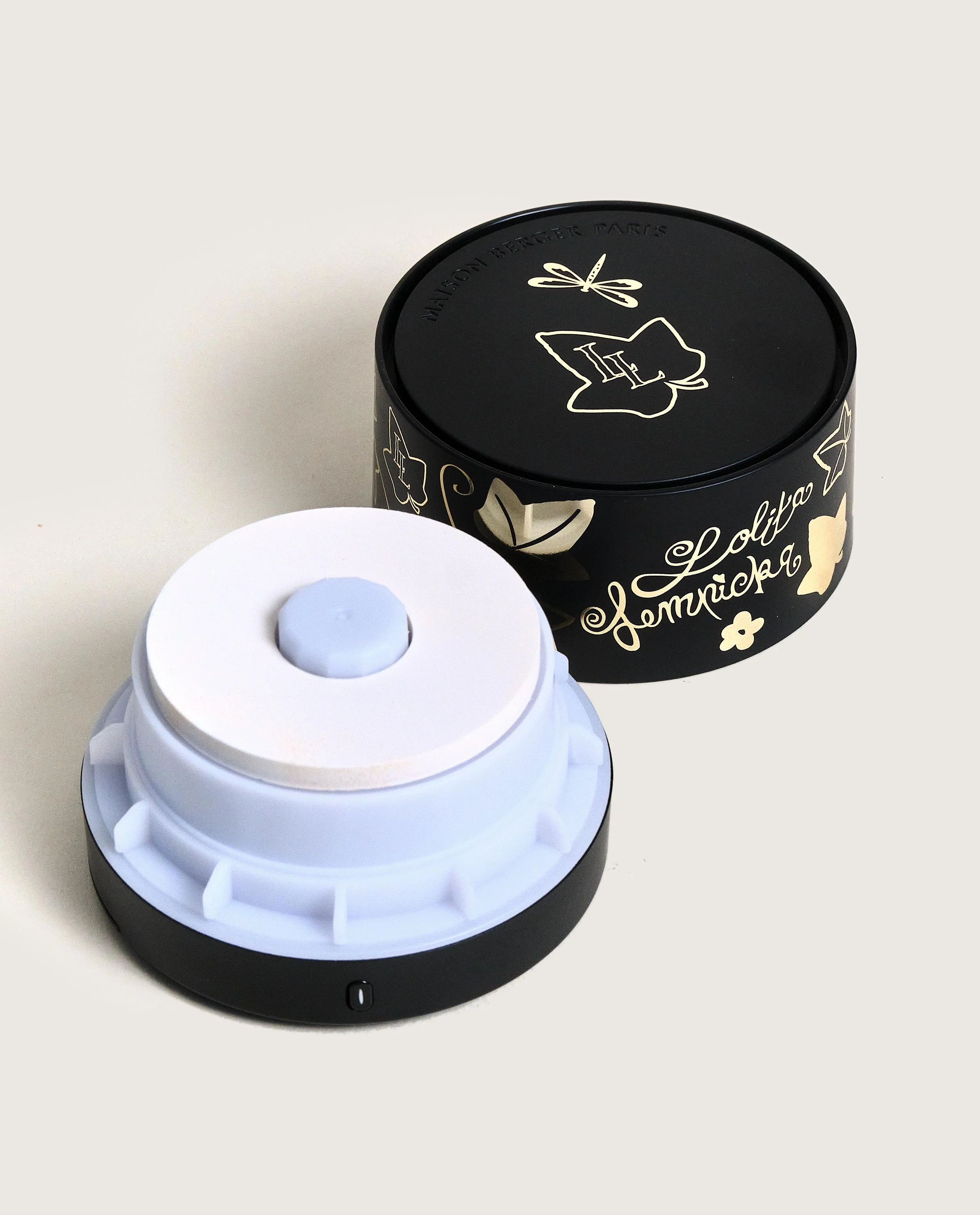 Lolita Lempicka Black Edition Nomad Diffuser - Image 4