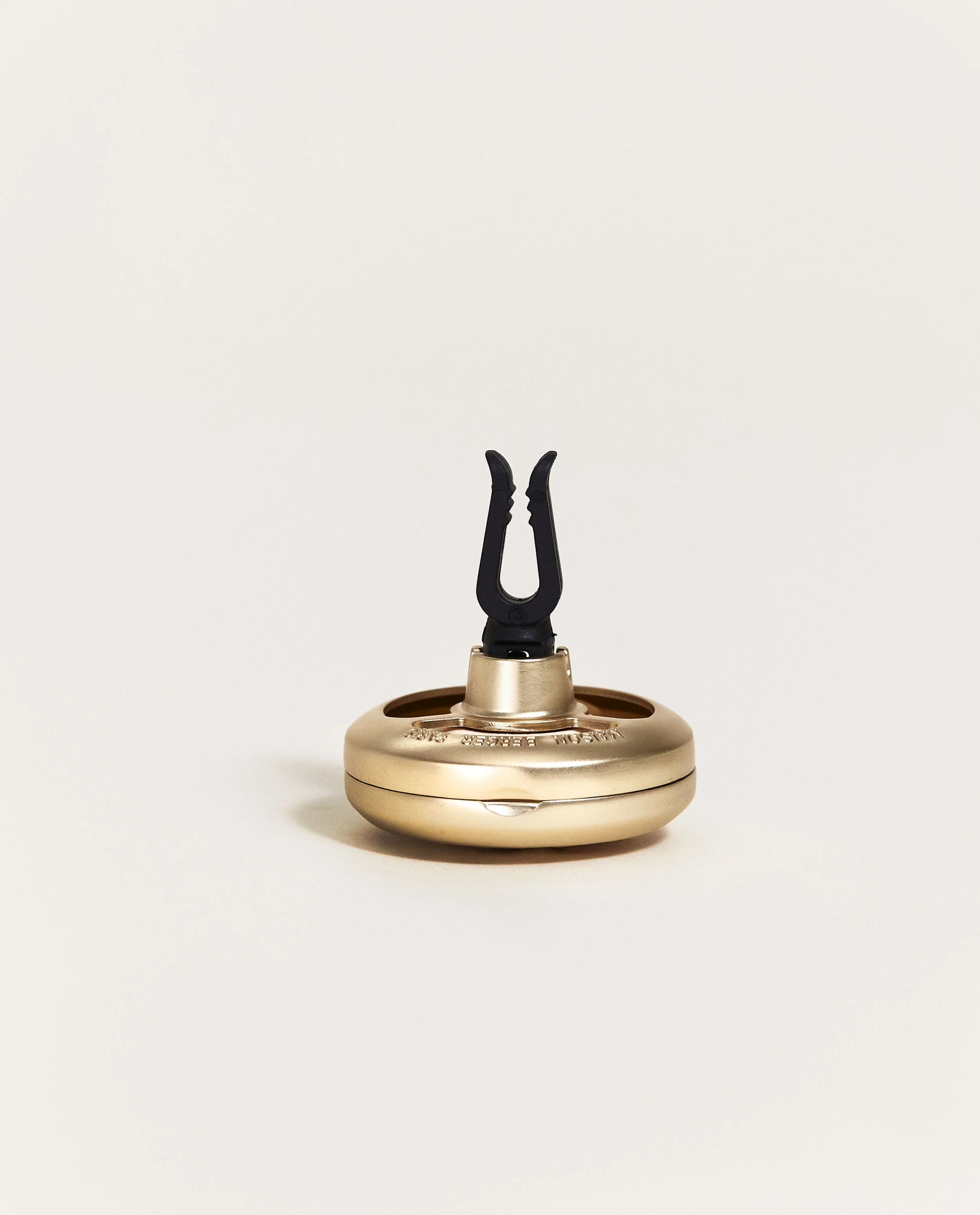 Lolita Lempicka Satin Gold Car Diffuser - Image 4