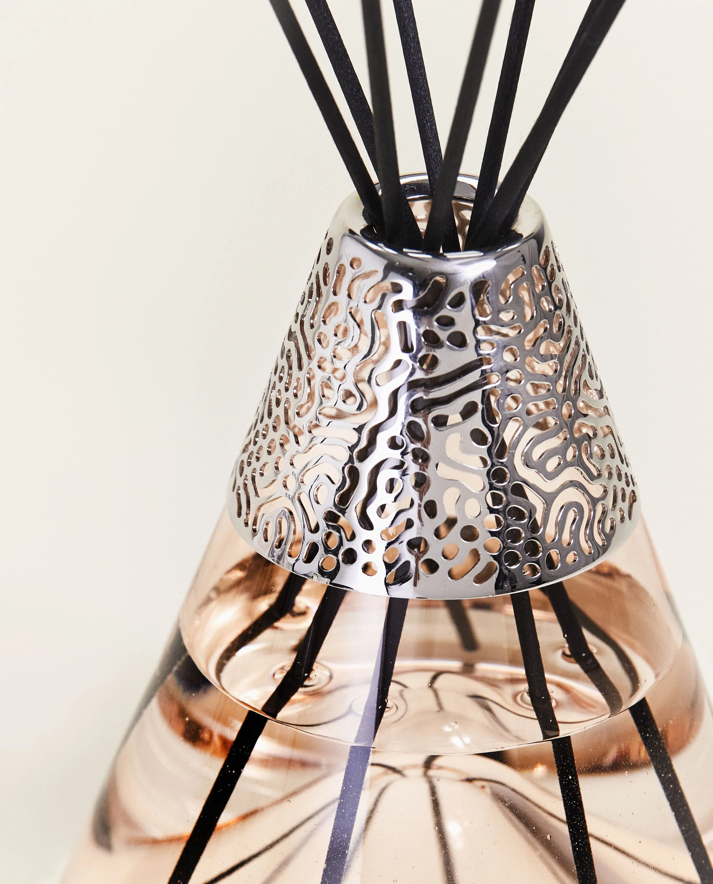 Peau de Soie Scented Bouquet by Starck - Image 3
