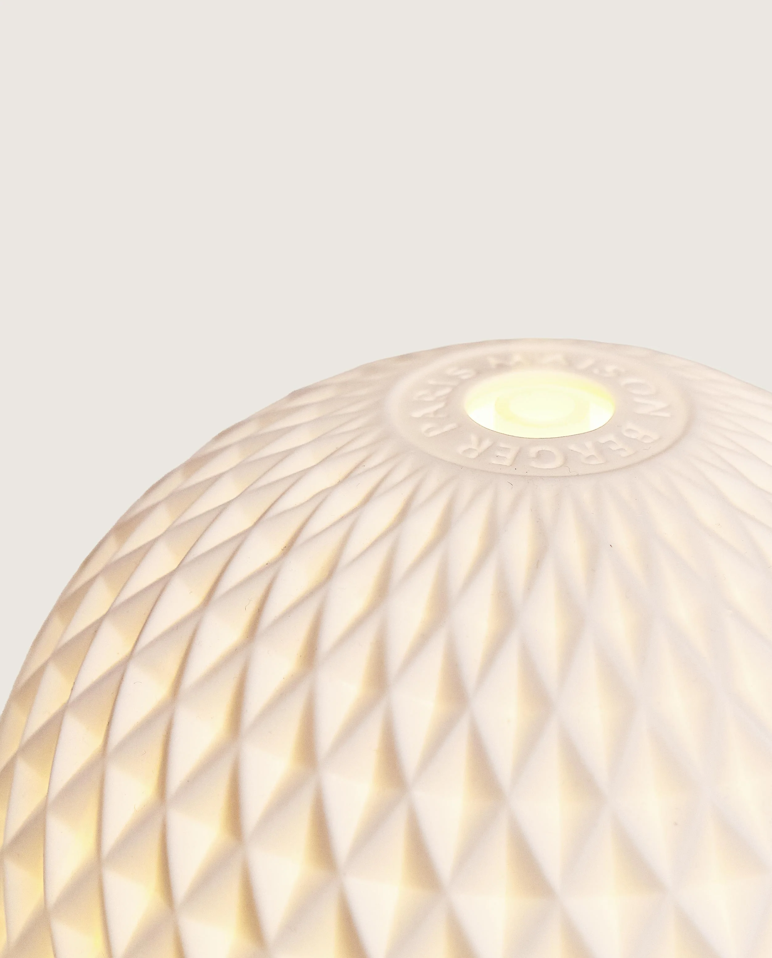 Sphere Mist Diffuser - Image 3