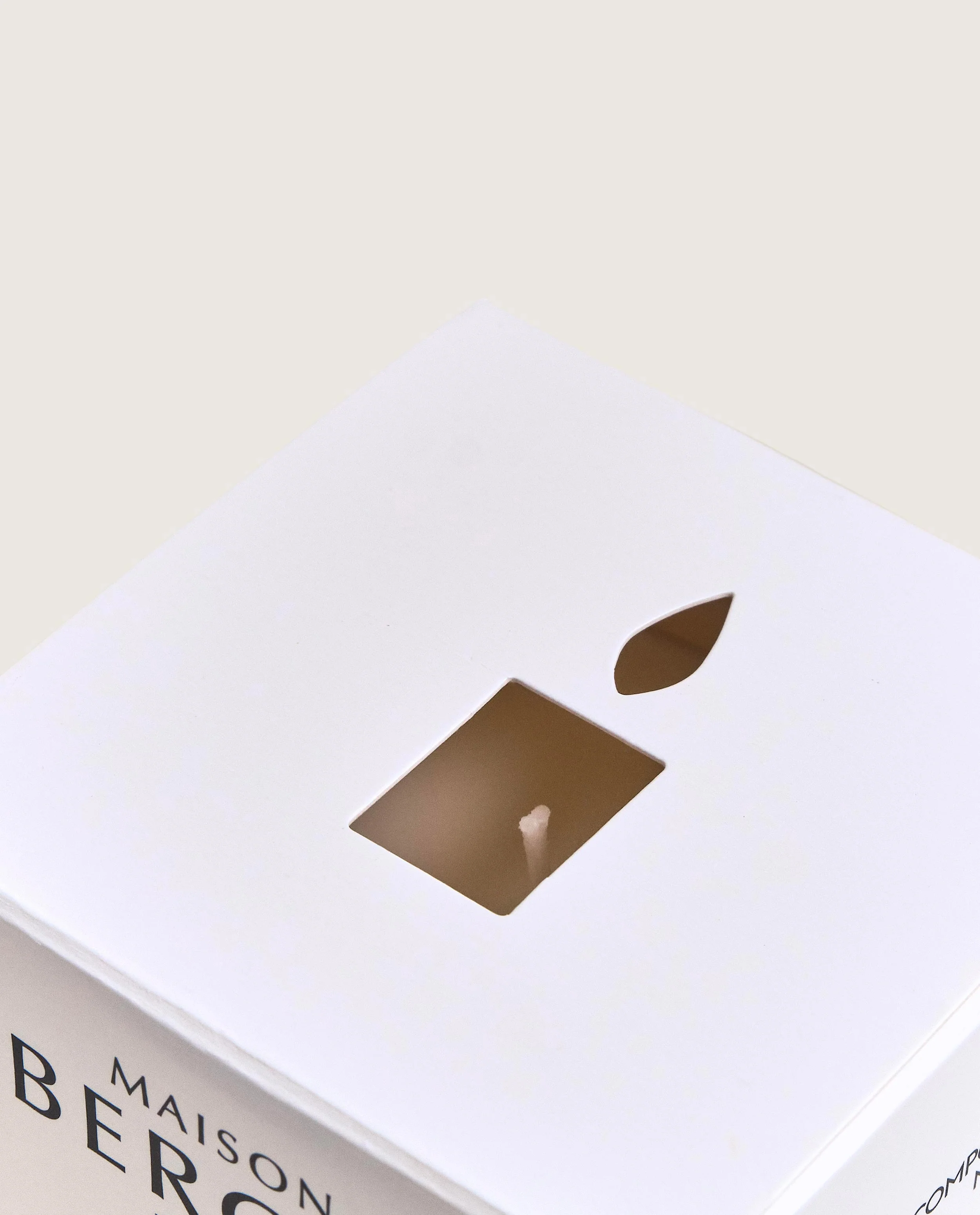 Vanilla Gourmet Scented Candle - Image 3